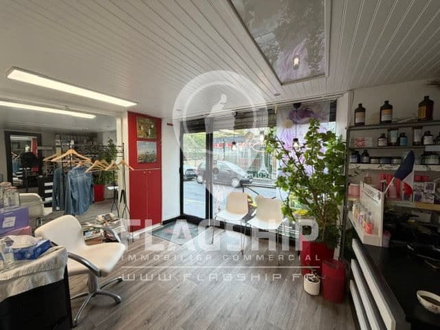 Local commercial · 30 m² · Cession de bail — photo 3