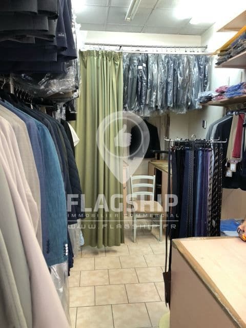 Local commercial · 25 m² · Cession de bail — photo 3