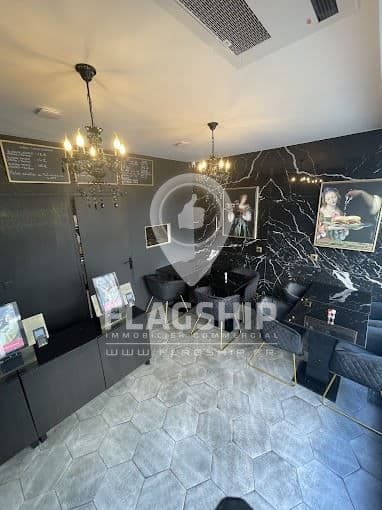 Local commercial · 27 m² · Achat des murs — photo 1