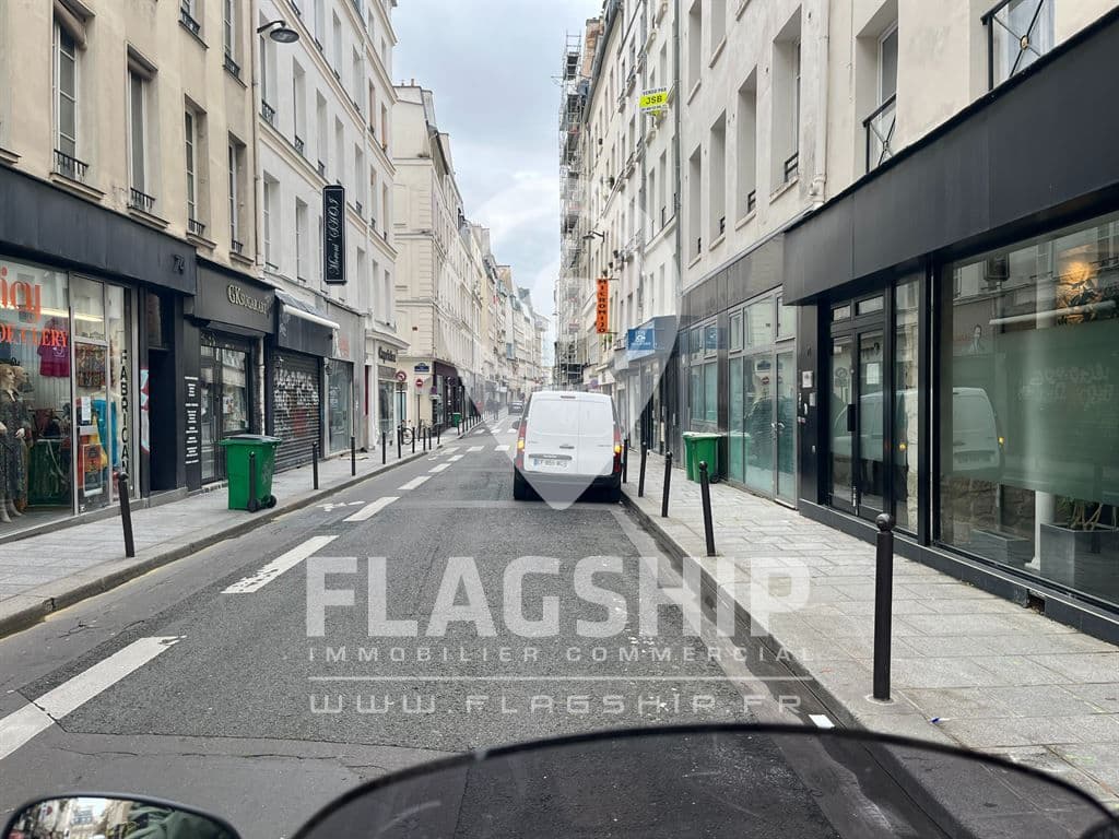 Local commercial · 100 m² · Location — photo 1