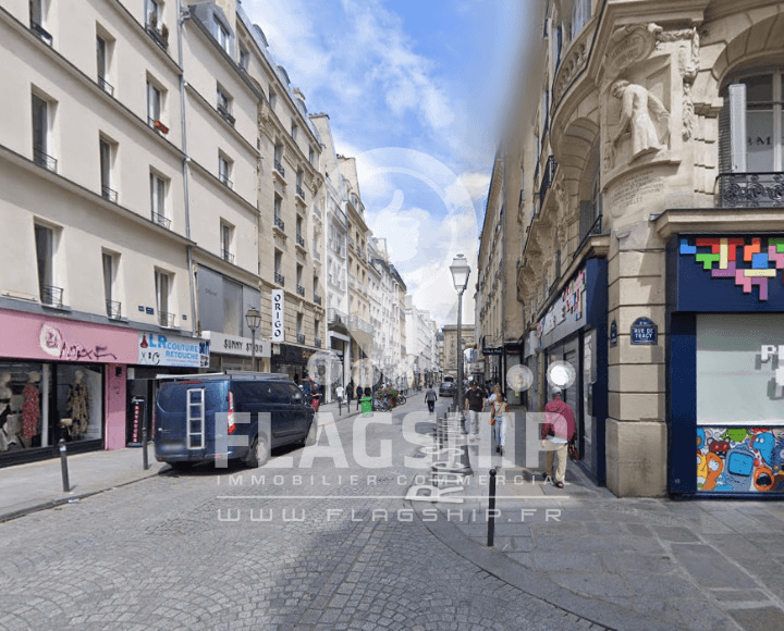 Local commercial · 237 m² · Location — photo 1