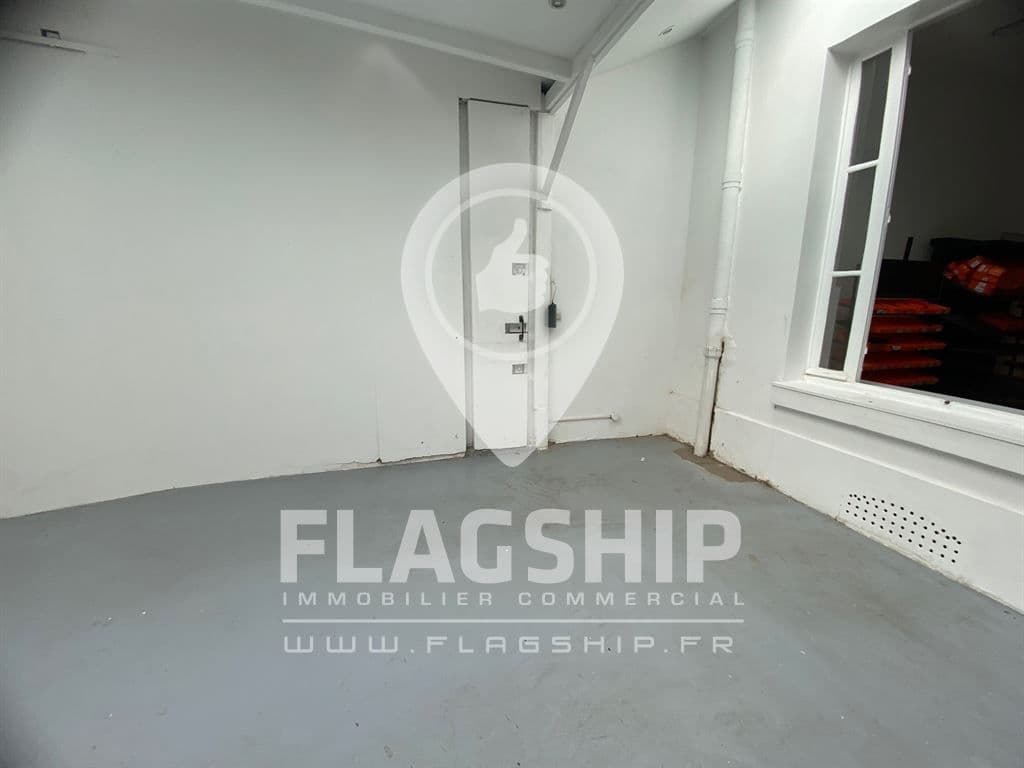 Local commercial · 138 m² · Achat des murs — photo 3