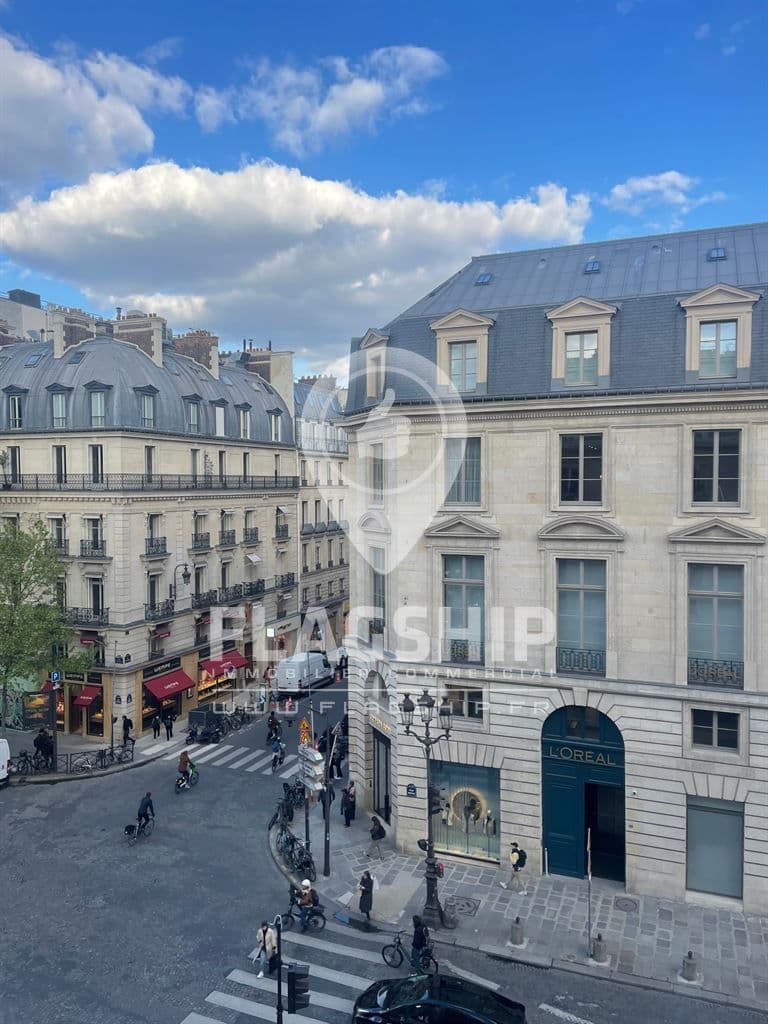 Salon de coiffure · 69 m² · Cession de bail — photo 1
