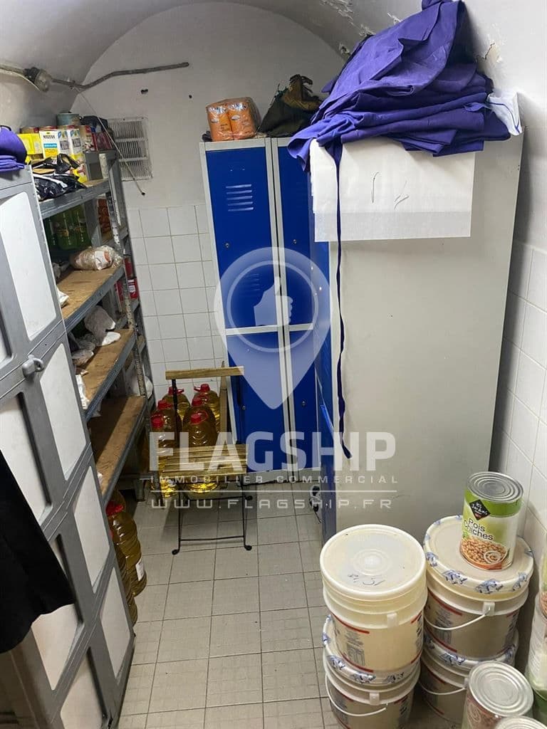 Local commercial · 150 m² · Cession de bail — photo 3