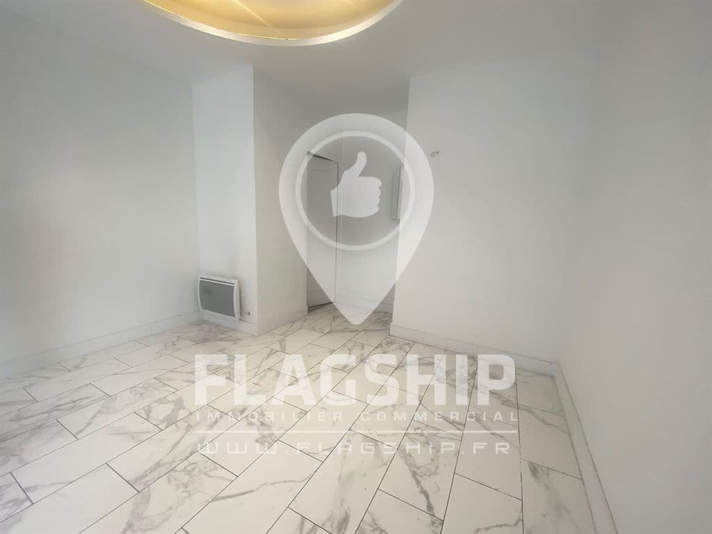 Local commercial · 23 m² · Cession de bail — photo 2