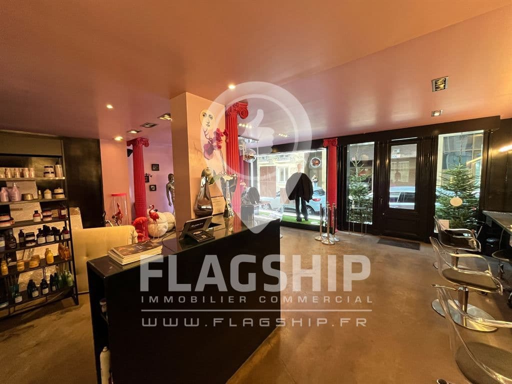 Local commercial · 220 m² · Cession de bail — photo 3