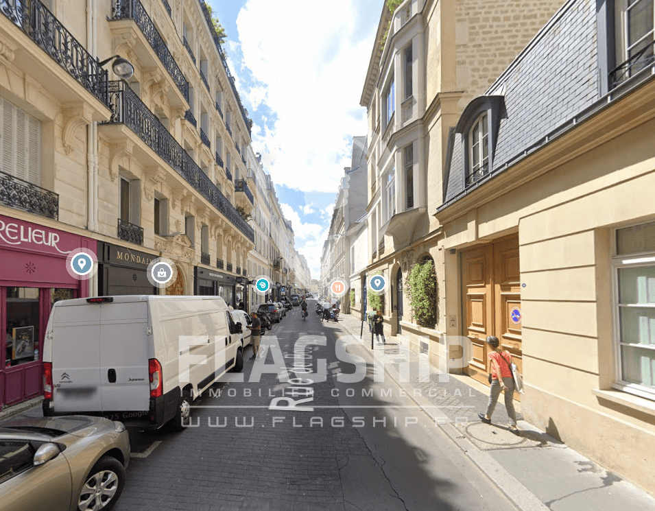 Local commercial · 108 m² · Location — photo 3