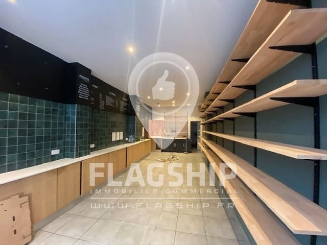 Local commercial · 39 m² · Location — photo 2