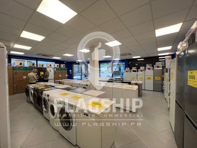 Local commercial · 114 m² · Cession de bail — photo 3