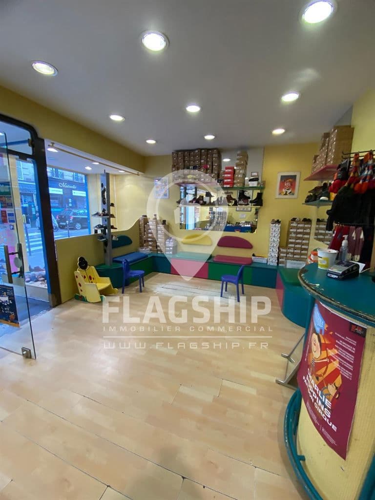 Local commercial · 59 m² · Cession de bail — photo 1