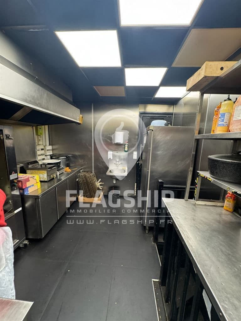Local commercial · 35 m² · Cession de bail — photo 1