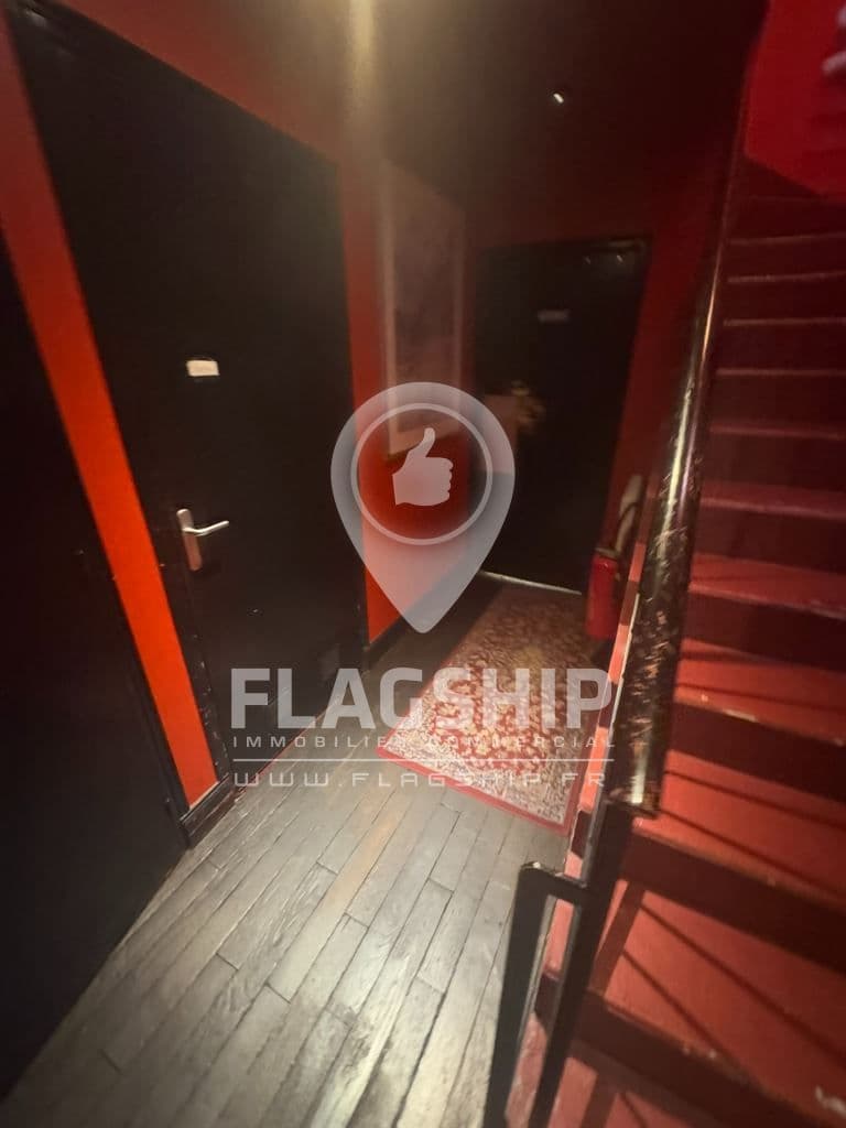 Salon de massage · 80 m² · Cession de bail — photo 3