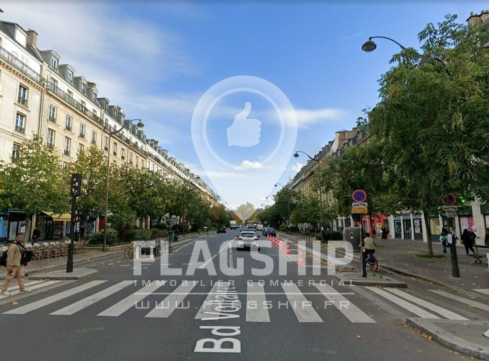 Local commercial · 38 m² · Location — photo 2