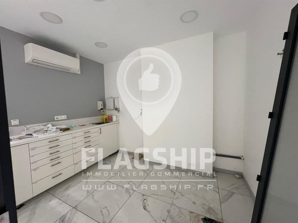 Cabinet médical · 150 m² · Location — photo 3