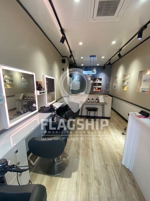 Local commercial · 36 m² · Location — photo 1
