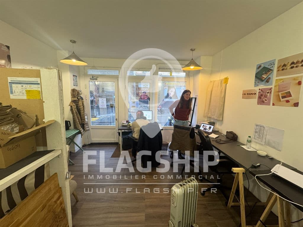 Local commercial · 60 m² · Cession de bail — photo 2