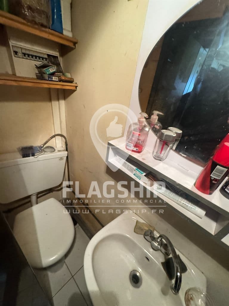 Local commercial · 17 m² · Cession de bail — photo 1