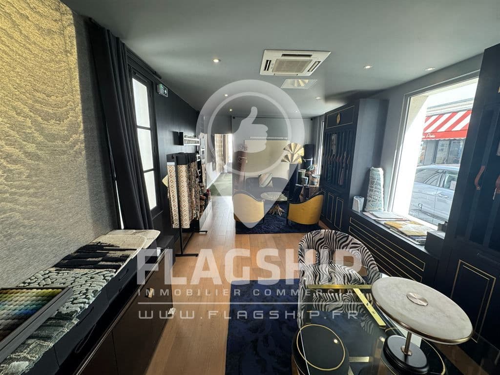 Local commercial · 114 m² · Cession de bail — photo 3