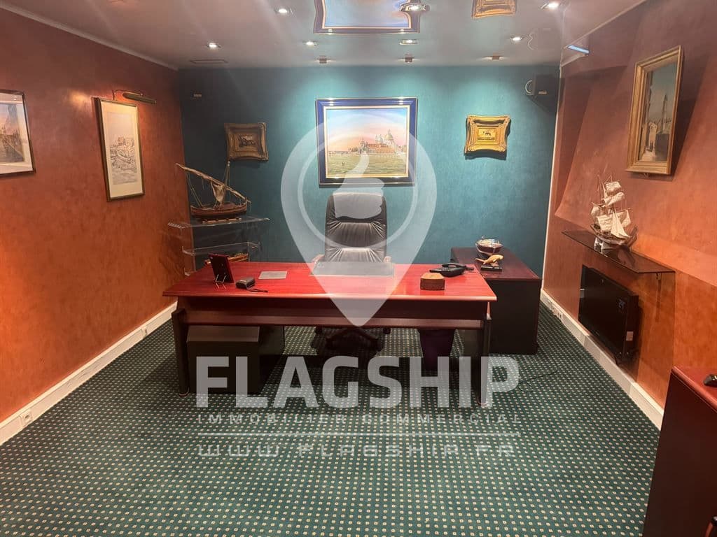 Local commercial · 73 m² · Location — photo 3