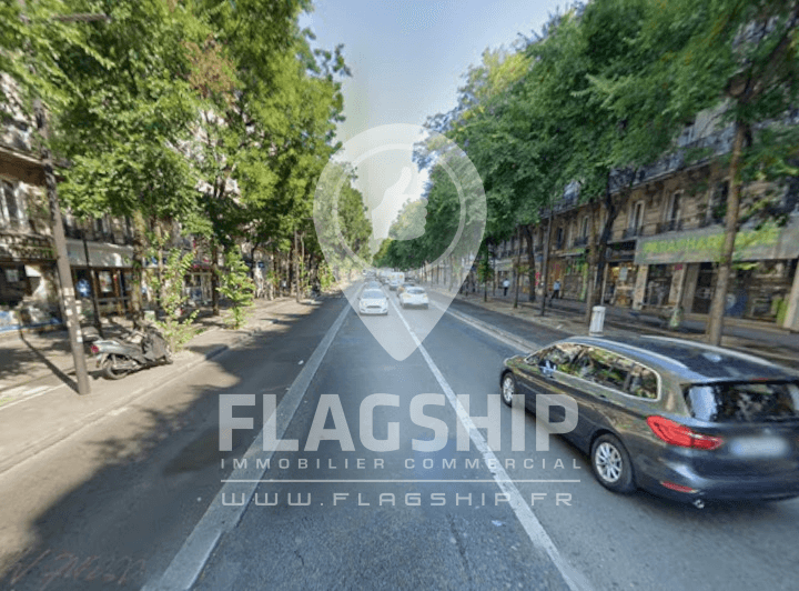 Local commercial · 105 m² · Location — photo 3