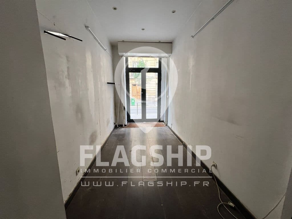Local commercial · 16 m² · Location — photo 3