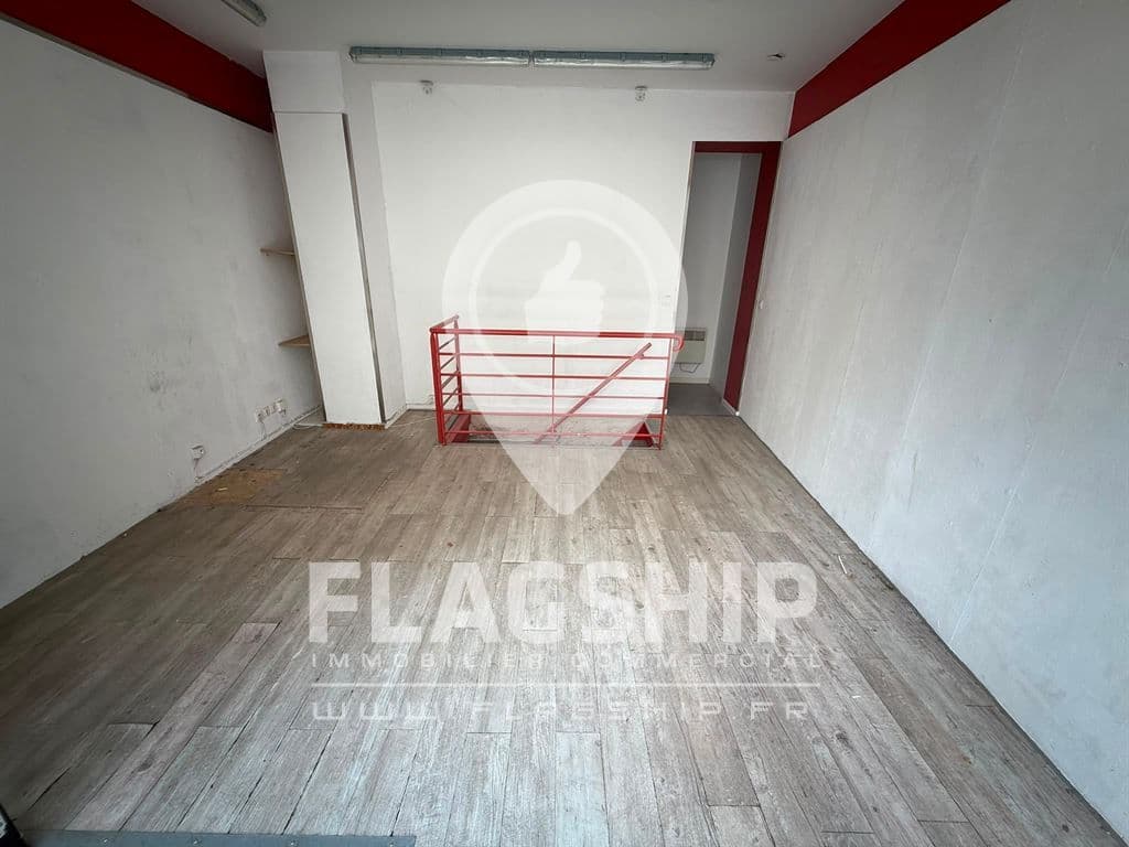 Local commercial · 41 m² · Location — photo 1