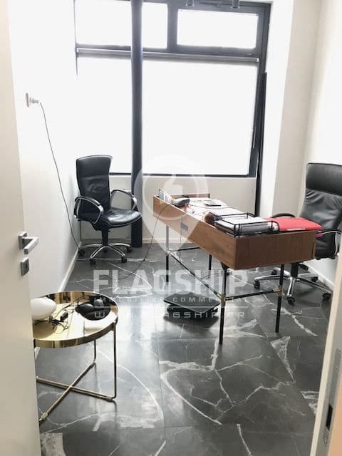 Local commercial · 87 m² · Location — photo 3