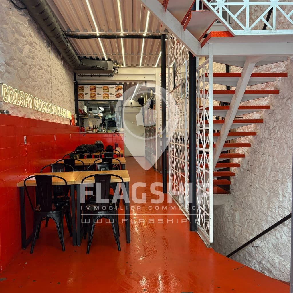 Local commercial · 126 m² · Cession de bail — photo 1