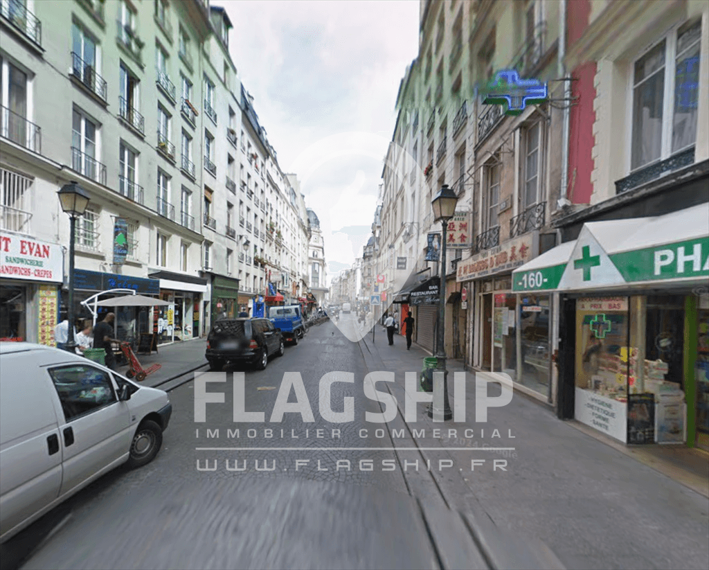 Local commercial · 99 m² · Location — photo 1