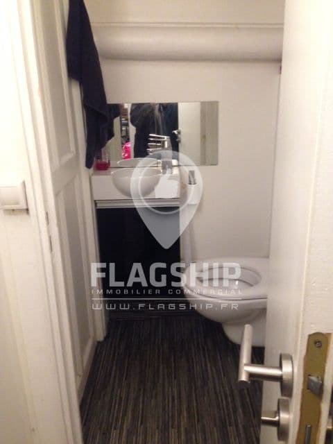 Local commercial · 60 m² · Achat des murs — photo 3