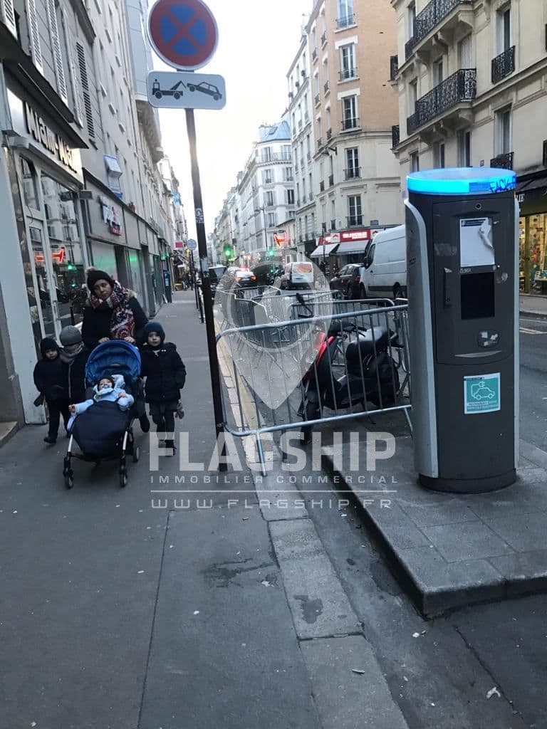 Retouche et couture · 55 m² · Cession de bail — photo 2