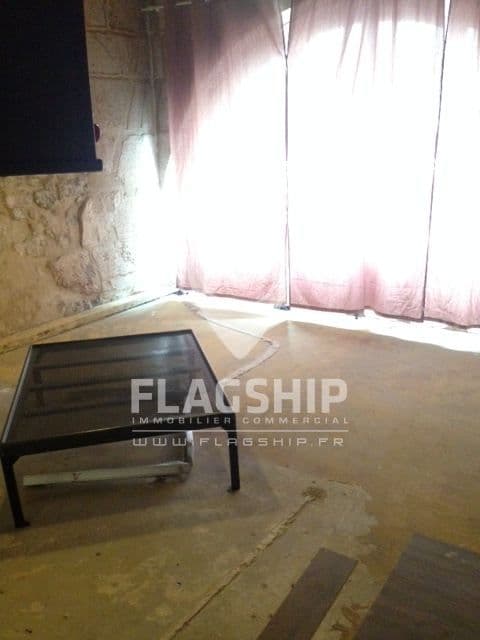 Local commercial · 165 m² · Cession de bail — photo 1