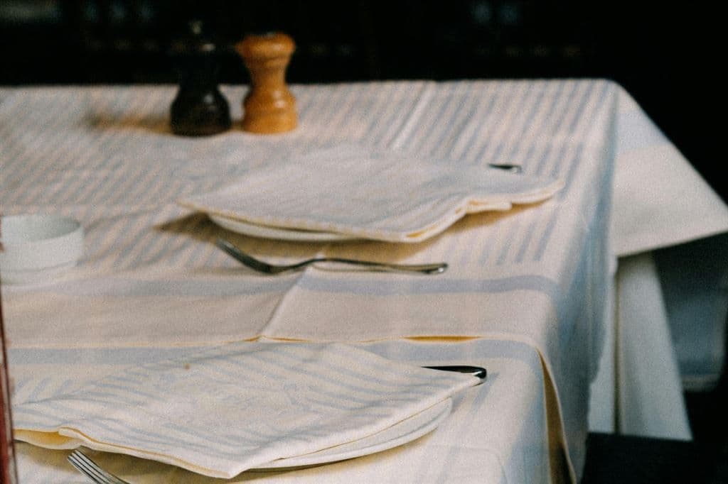 Local commercial 84 m² — Lille — photo 1