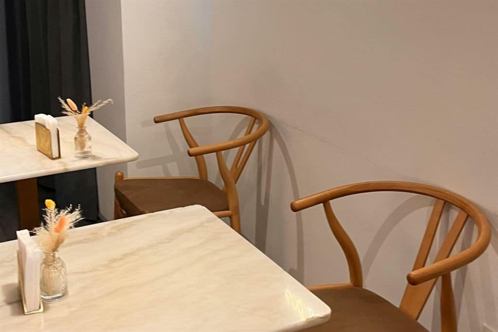 Local commercial 47 m² — Boulogne Billancourt — photo 1