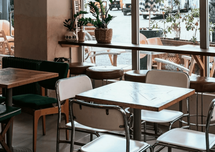 Local commercial 141 m² — Lille — photo 1