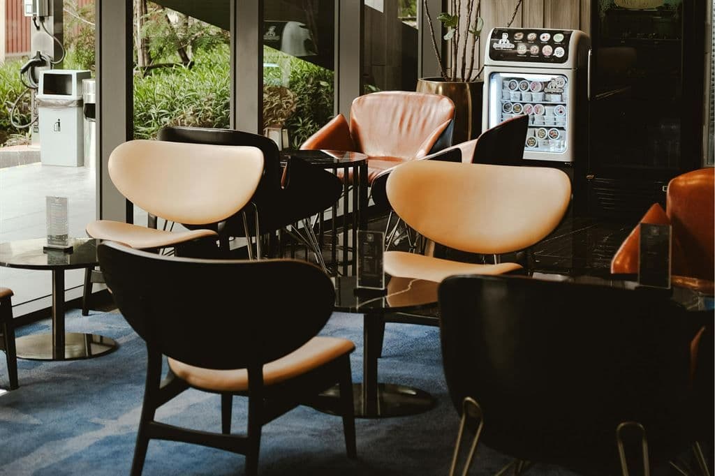 Brasserie · 328 m² · Fonds de commerce — photo 1