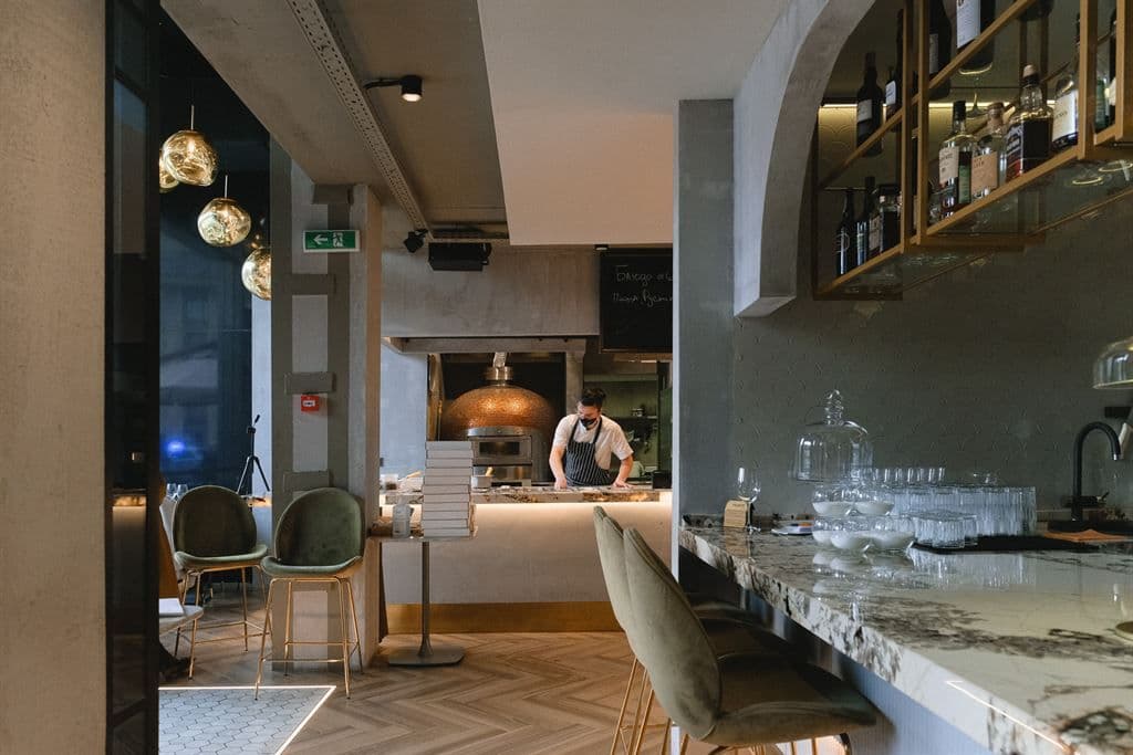 Bar · 380 m² · Fonds de commerce — photo 1