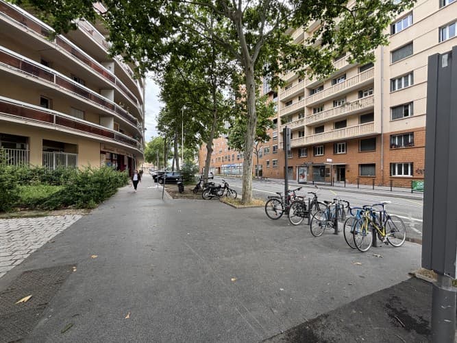 Local commercial · 80 m² · Fonds de commerce — photo 3