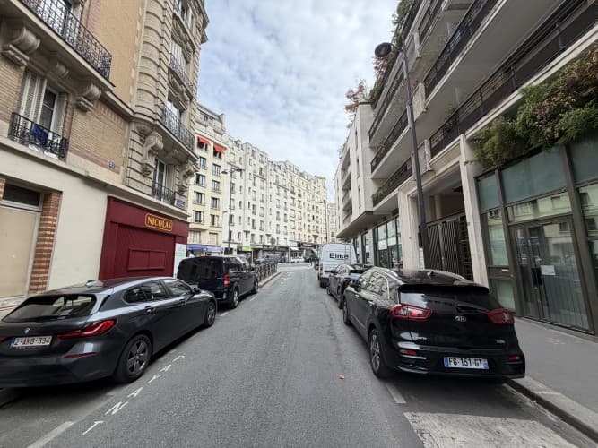 Local commercial · 25 m² · Cession de bail — photo 2