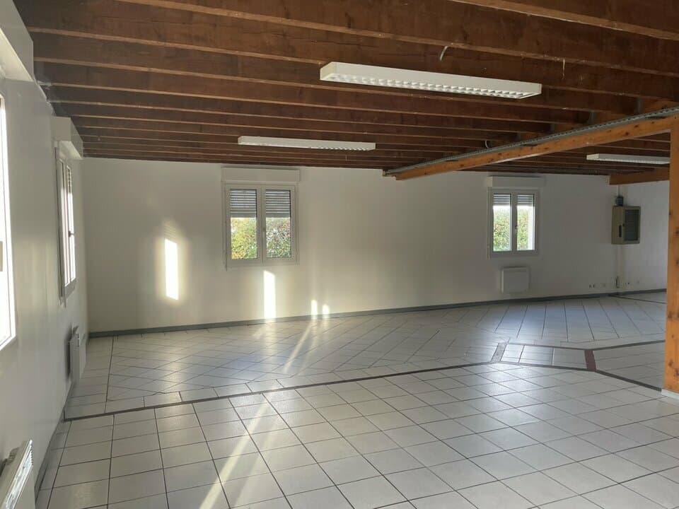 Murs commerciaux · 590 m² · Achat des murs — photo 3