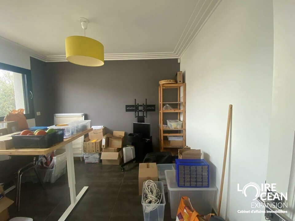 Local commercial · 60 m² · Location — photo 2