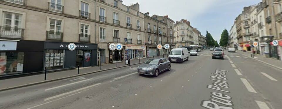 Local commercial · 110 m² · Location — photo 1