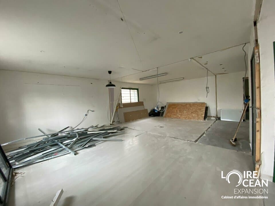 Local commercial · 60 m² · Location — photo 2