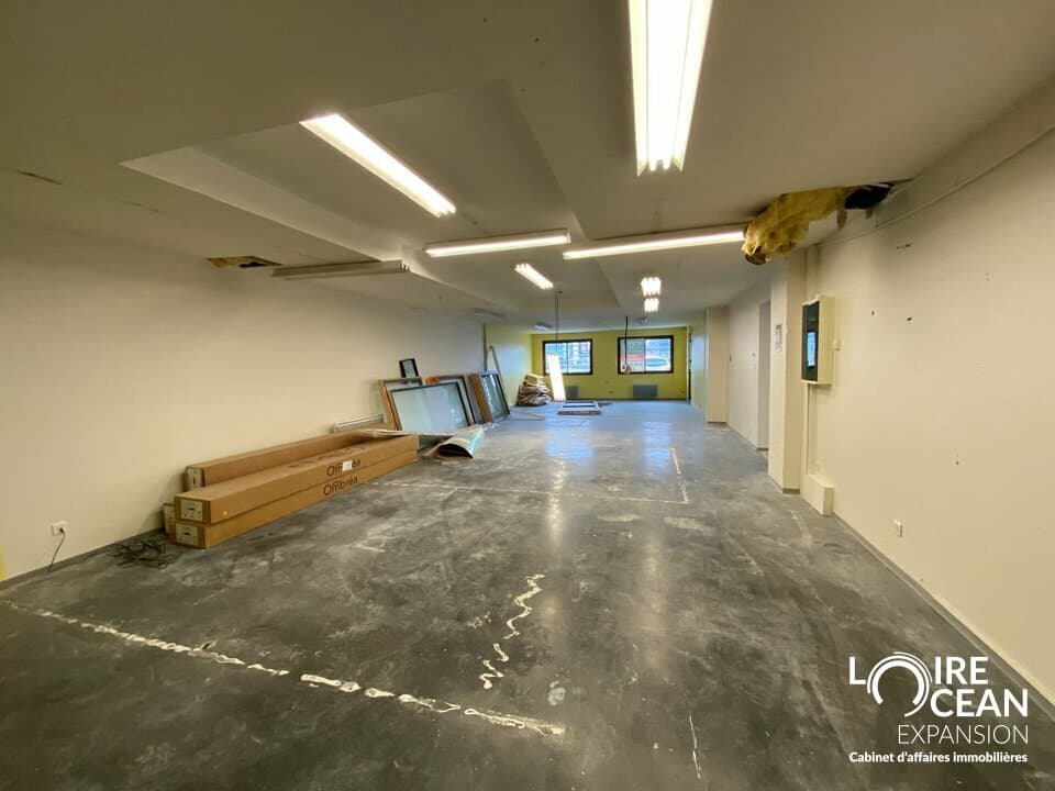 Local commercial · 60 m² · Location — photo 3