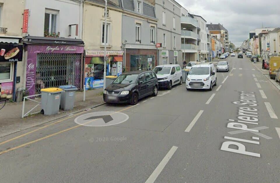 Local commercial · 30 m² · Location — photo 1