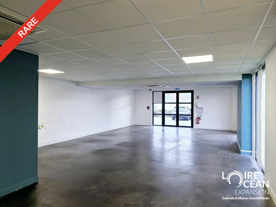 Local commercial · 125 m² · Location — photo 1