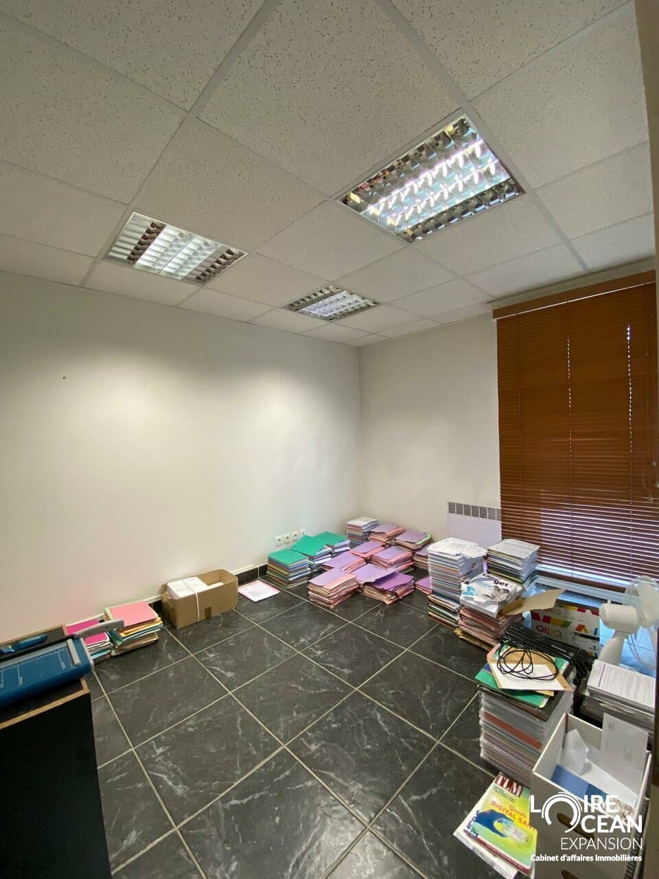 Local commercial · 83 m² · Achat des murs — photo 3