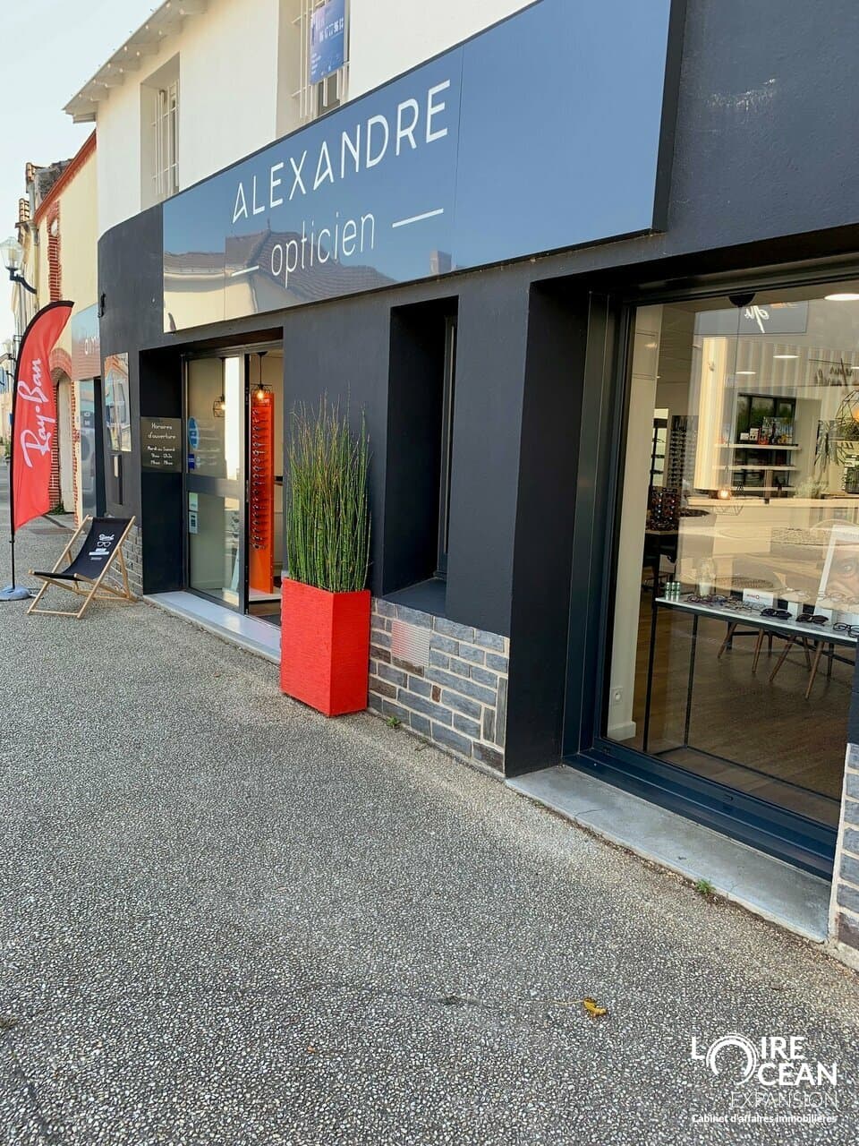 Local commercial · 80 m² · Location — photo 3