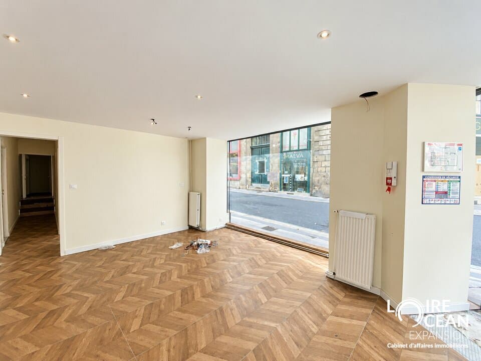 Local commercial · 95 m² · Location — photo 3