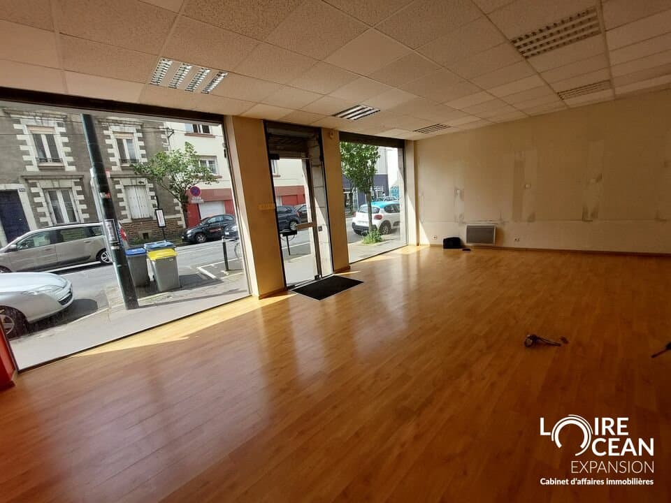 Local commercial · 60 m² · Location — photo 1